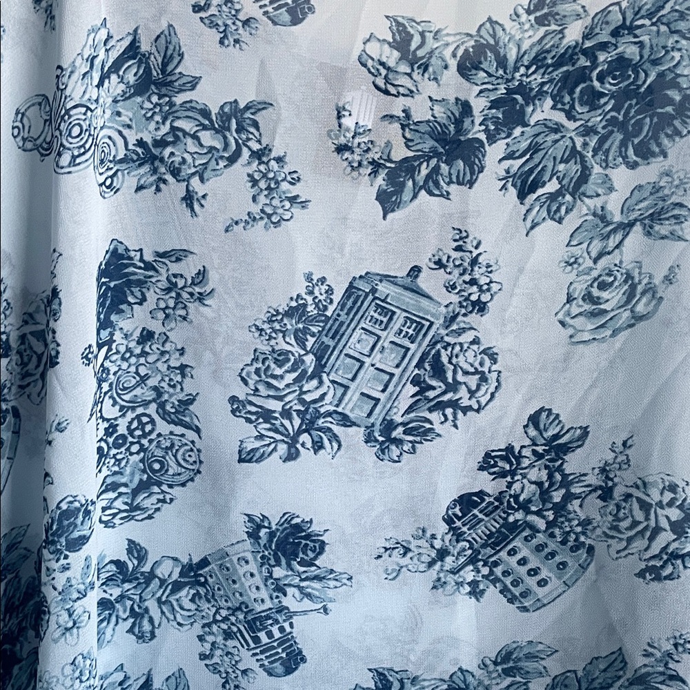 Doctor Who Torrid Blouse